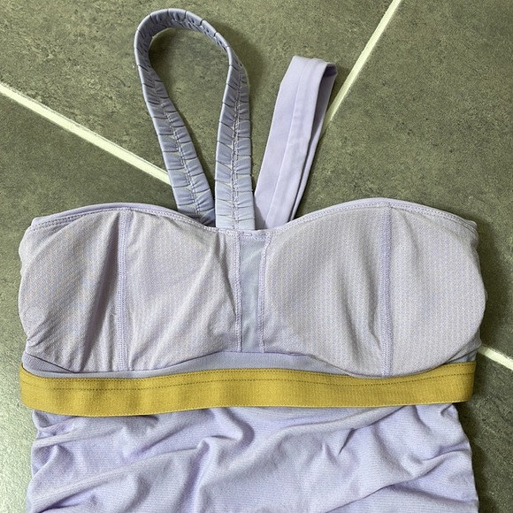 Lululemon Some Like It Hot Tank size 6
Lilac - Picture 8 of 9